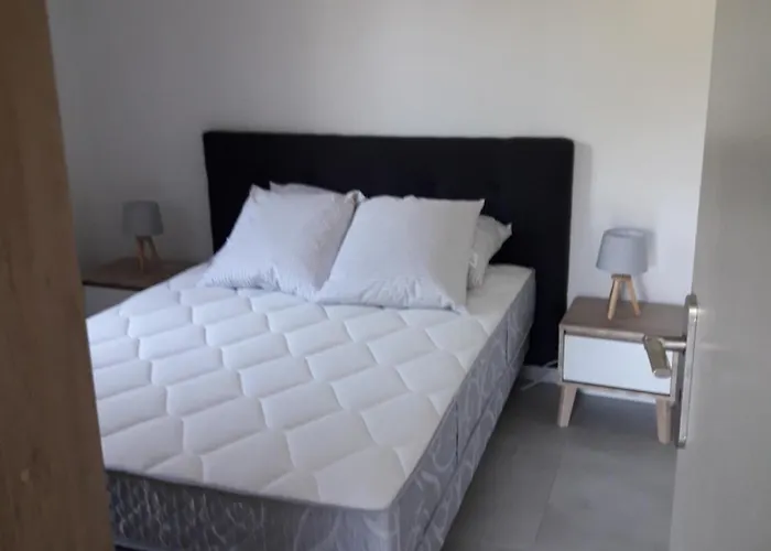 Le Repos Des Cretes Apartman *