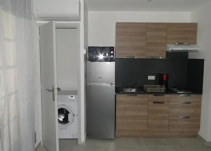 Le Repos Des Cretes * Кавалер-сюр-Мер