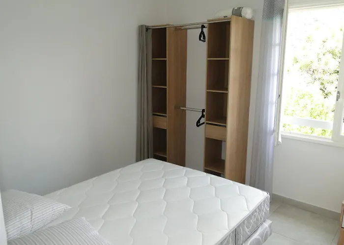 Le Repos Des Cretes Апартаменты Кавалер-сюр-Мер