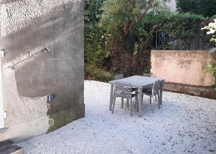 Le Repos Des Cretes Апартаменты *