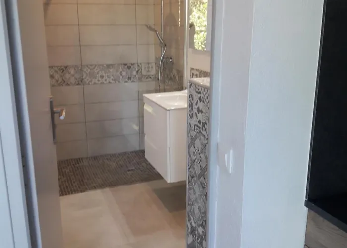 Le Repos Des Cretes * Кавалер-сюр-Мер